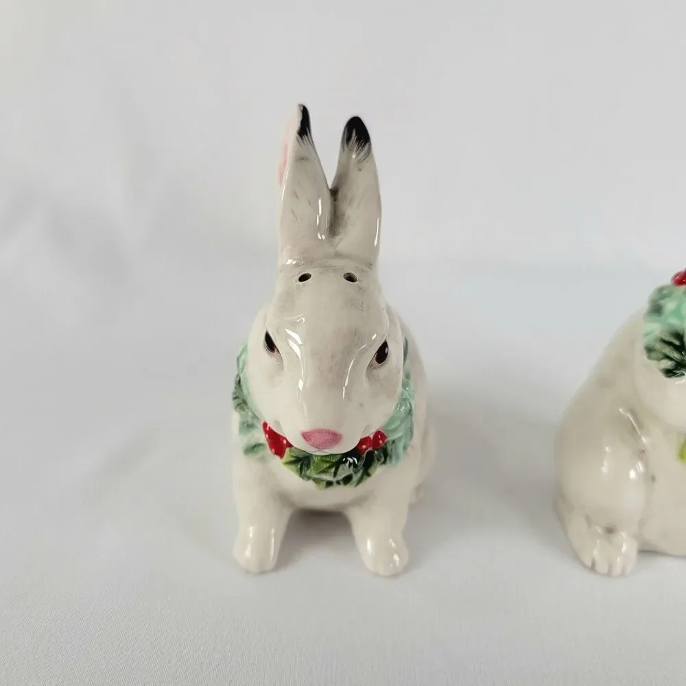 Fitz and Floyd Town & Country Bunny Rabbit Salt & Pepper Cottagecore Christmas